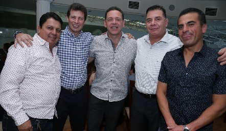  José Luis Guerra, Luis Navarro, Mario González, Alejandro Martínez y Manuel Molina.