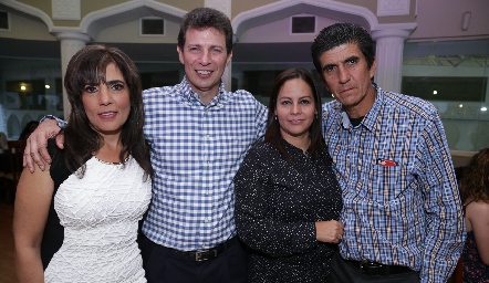  Gaby Chevaile, Luis Navarro, Martha Olguín y Alberto Abarca.