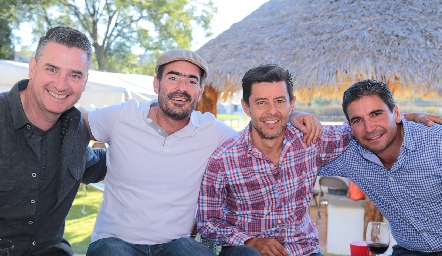 Alberto Ayala, Manuel González, Andrés Martínez y Martín de la Rosa.