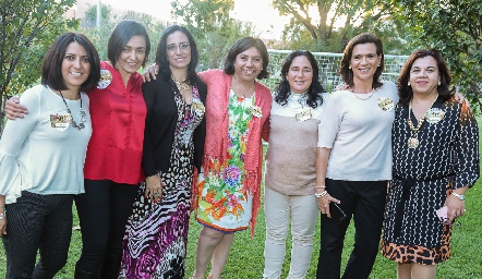  Tere Peña, Luz María Vázquez, Rebeca Sandoval, Paty Flores, María Maza, Lourdes Ortega y Antonieta Martínez.