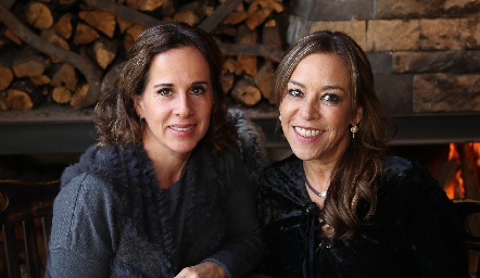  Martha Del Río y Elena Ríos
