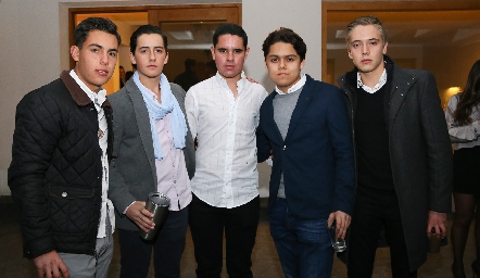  Juan Pablo Ascanio, Mau Cohen, Fede Delgado, Carlos Rosales y Chema Zulaika.