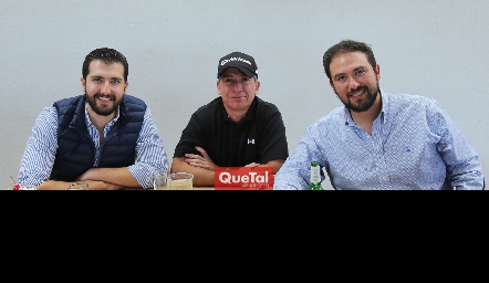  Jaime Hernández, Juan Carlos Barceló y Carlos Fernández.