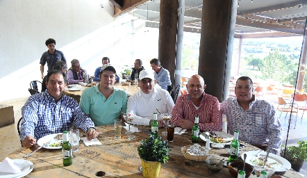  Fernando González, Joaquín Romero, Joaquín Romero, Eduardo González y Pablo Méndez.