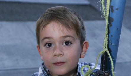  Fernando.
