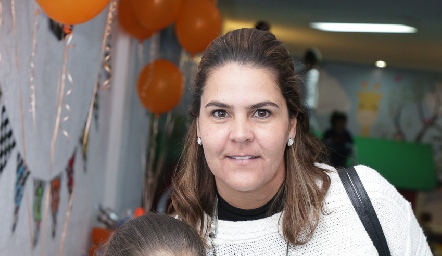  Disfrutando de la fiesta.