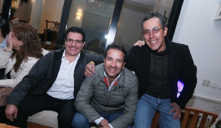  Carlos Torres, Mauricio Villalobos y Carlos Cortina.