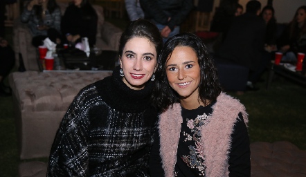  Lorena Andrés y Paola Meade.