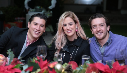  Cristóbal Herrera, Silvana Fentón y Eduardo Núñez.