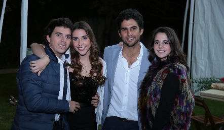  Sebastián Garza, Nuria Minondo, José Luis Leiva y Daniela Valle.