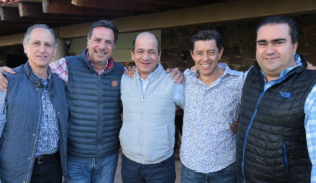  Víctor Medlich,  Jorge Chevaile, Elías Abud, Andrés Martínez y J.J. Leos.