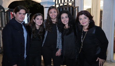  Fernando Abud, Eugenia Musa, Ali Castrillón, Ana María Musa y Malaque Musa.