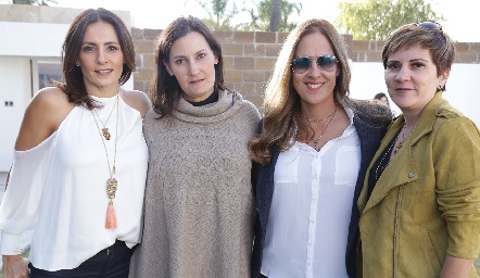 Claudia Artolózaga, Sandra Morelos, Adriana Pedroza y Claudia Hinojosa.