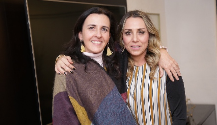  Montserrat Gómez y Roxana Serna.