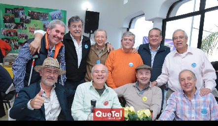   Los esposos de las del Jueves.