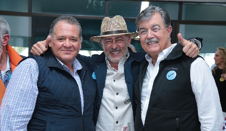   Amigos.