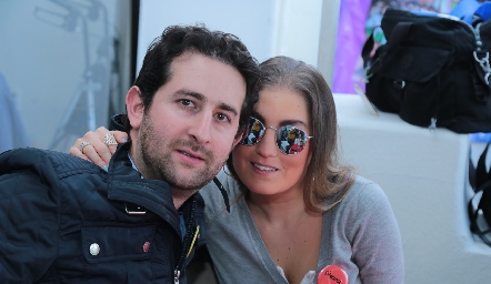  Santiago López y Silvana Zendejas.