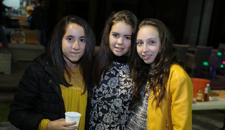  Ana Julia Diliz, Paulina Regil y Nuria de la Parra.
