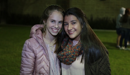  María José y Montserrat.