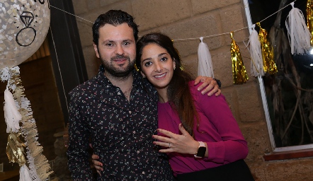  Yuri Mézquida e Isa Villanueva se van a casar.