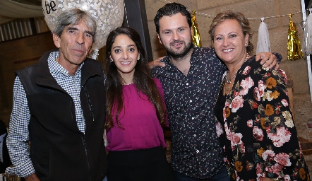  Yuri Mézquida, Isa Villanueva, Yuri Mézquida y Patricia Ress.