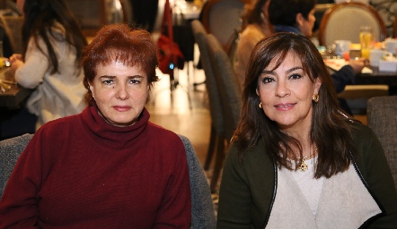  Pilar Mora y Laura Mitre .