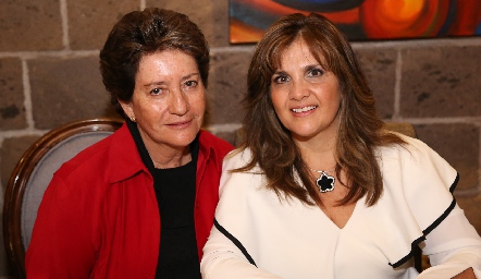  Laura Faz y Sabrina Gaviño .