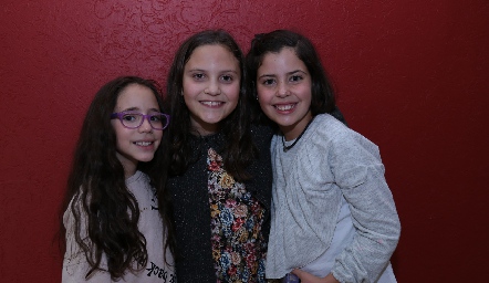  Xaviera, Luciana y Marijó.