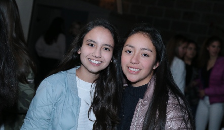  Carolina y Ana Isa.