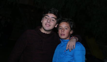  Juan Pablo y Juan Pablo.