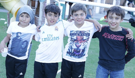  Sergio, Salvador, Omar y Arturo.
