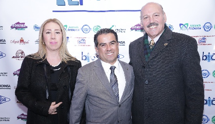  Irma Aldrett, Guillermo Aldrett y José Iga.