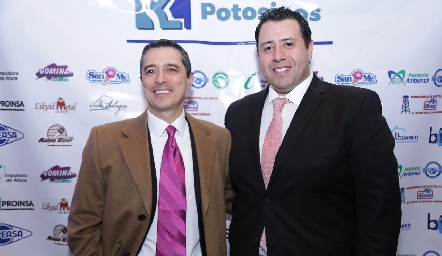  Carlos Mier y Juan Pablo Torres.