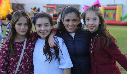  Ana Rocío, María, Regina y Barbara.