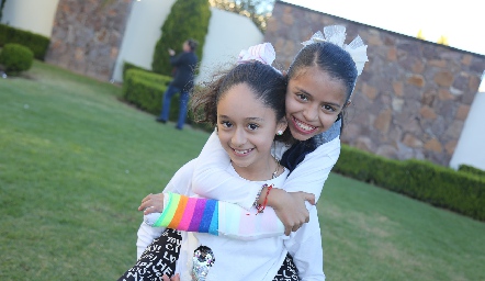  María Fer y Regina.