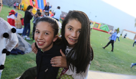  Ana Cris y Fernanda.