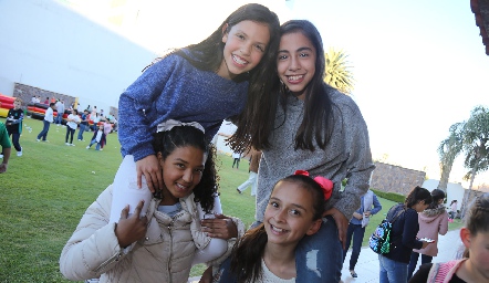  Buenas amigas.