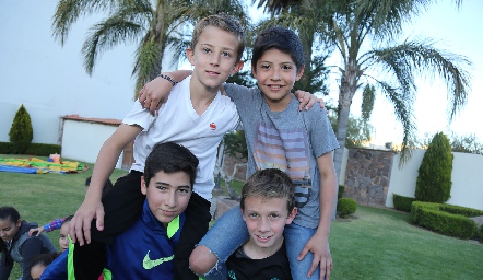  Pablo, Rodrigo, Emilio y Alejandro.