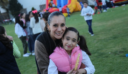  Adriana y Danna.