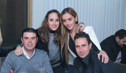  Mauricio Labastida, Ángleles Mahbub, Denisse Favela y  Marco González.