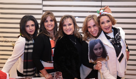  Paty Valadés de Bocard, Sabrina Gaviño, Ana Lilia Von Der Meden, Gaby Cantú e Isabel Carrillo.