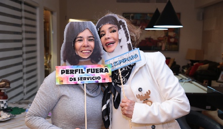 Sandra Galván e Isabel Carrillo.
