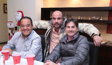  Alejandro Aguillón, Manuel Carrillo y Gustavo Medina.