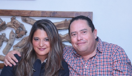  Chelo Padrón y Fito Arriaga.
