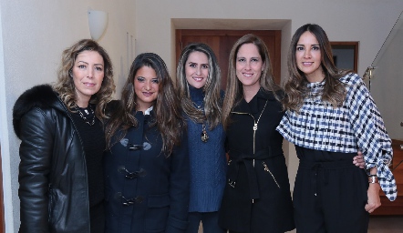  Anna Astrid Navarro, Chelo Padrón, Lucía Berrones, Adriana Pedroza y Liliana Soto.