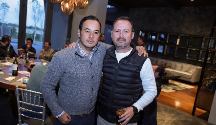  Alejandro Stevens y Ernesto Pérez.