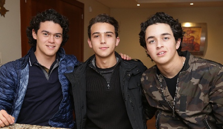  José Antonio López, Santi y Rodrigo Jerez.