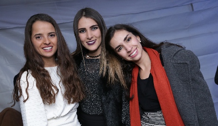  María Gameros, Vero Pérez y Maggie Garcín.