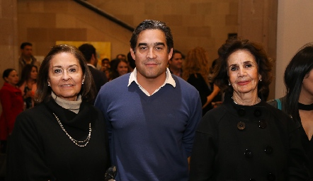  Isabel de Garfias, José Garfias y Norma Allende.