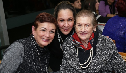  Marcela Chabrant, Lila de Zamanillo y Lila de González Ramírez.